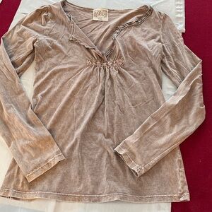 G.Girl tan brown burnout long sleeve V-neck shirt gathered front tie dye women S